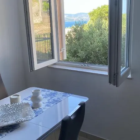 Panorama Jakov Appartement *