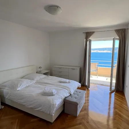 Panorama Jakov Appartement